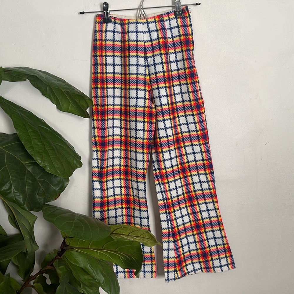 Bell bottom pants